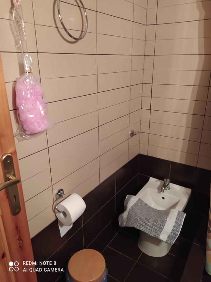 Ozena Countryside Apartment Vromonerion Luaran gambar