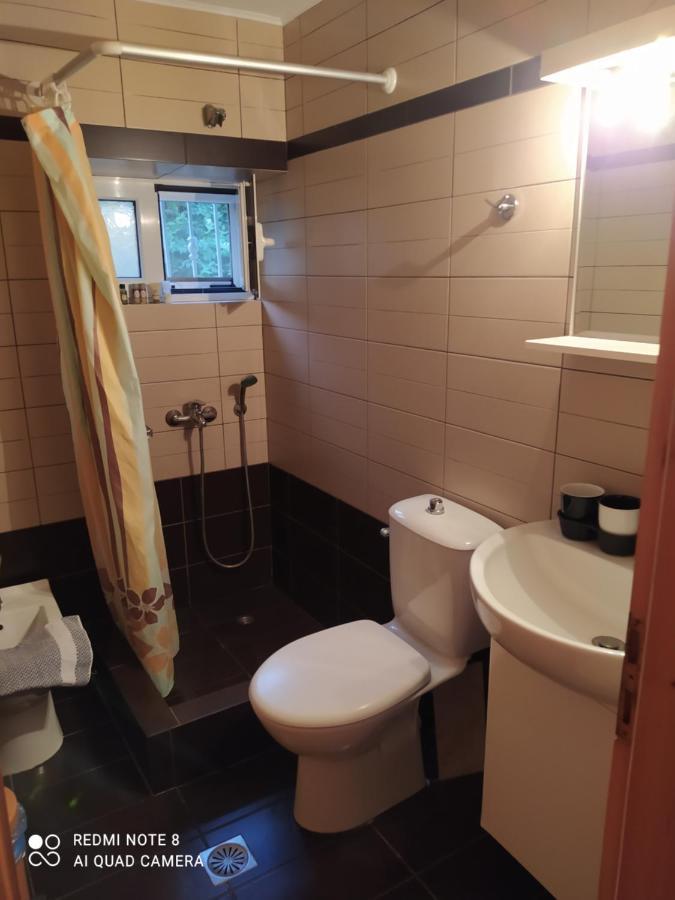Ozena Countryside Apartment Vromonerion Luaran gambar